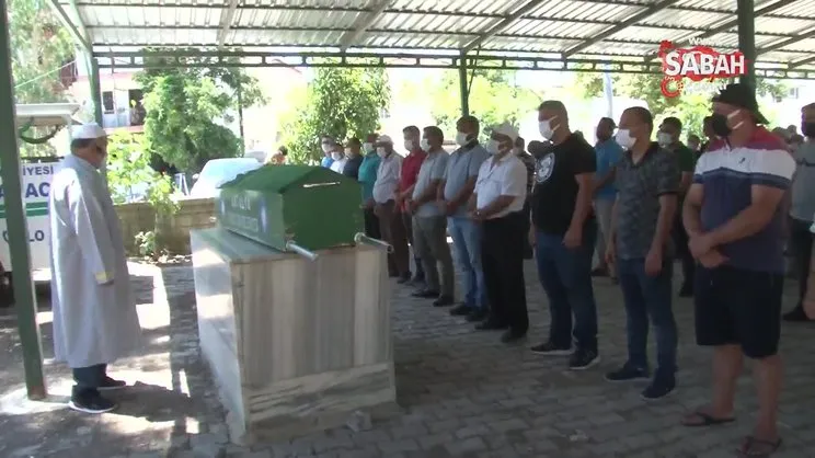 Küçük Ecrin, son yolculuğuna gözyaşlarıyla uğurlandı | Video