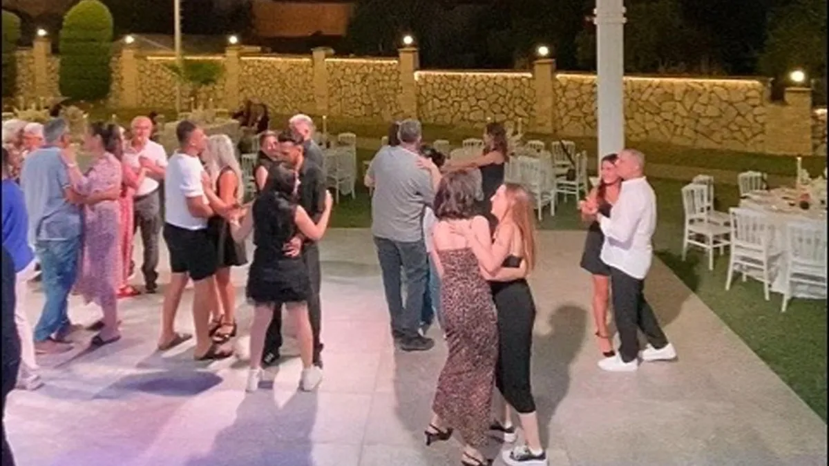 Aydın’da düğün var, gelin yok! Damat ve yakınları gece boyunca eğlendi... haber görseli