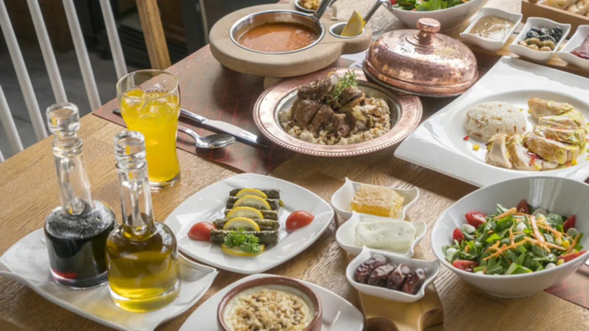 Anadolu’nun kalbinden iftar sofranıza! Ankara’nın en köklü ve en lezzetli 5 tarifi… Anadolu’nun kalbinden iftar sofranıza! Ankara’nın en köklü ve en lezzetli 5 tarifi…