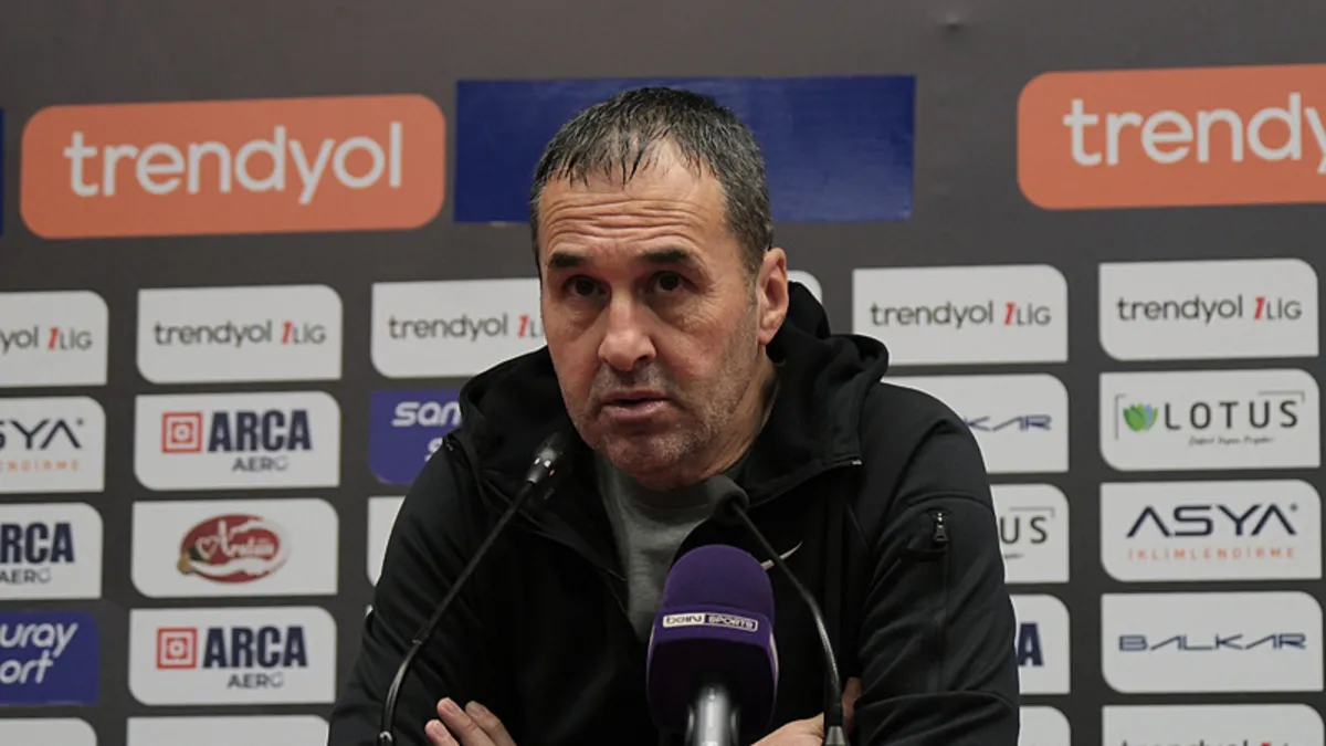 Yalçın Koşukavak: Bir puanı hak etmiştik! Yalçın Koşukavak: Bir puanı hak etmiştik!