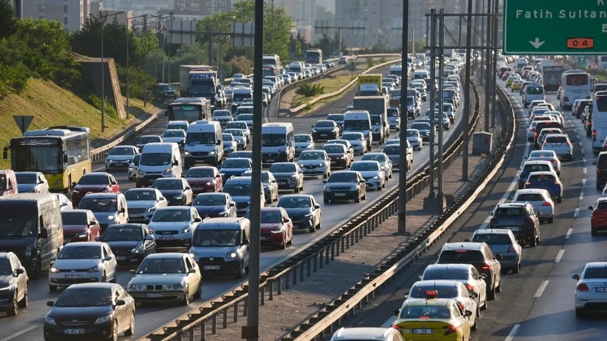 Bayram trafiğine yakın takip… Uraloğlu: Turuncu ekiplerimiz 7/24 sahada