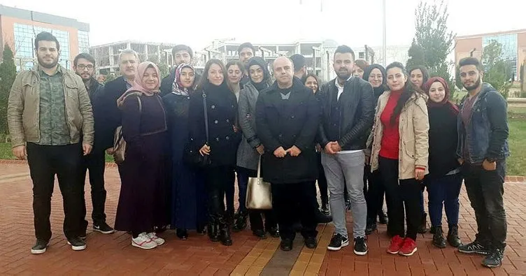 Üniversite öğrencilerinden Afrin şehidinin mezarına ziyaret