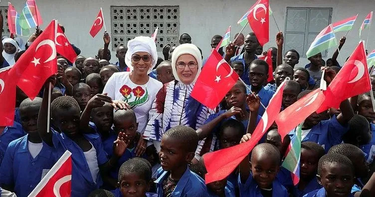 Emine Erdoğan, Gambiya’da cami ve okul açılışı yaptı