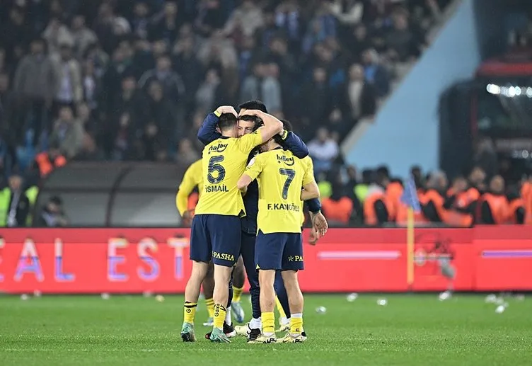 Son dakika haberleri: Fenerbahçe’yi yıkan haber geldi! İsmail Kartal’ın planları alt üst olacak: İki yıldız birden ayrılıyor