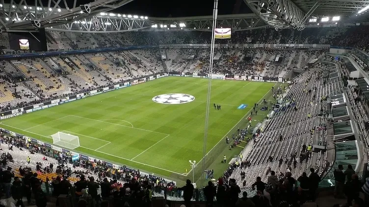 Futbol tarihinin en iyi 30 stadyumu belli oldu! Süper Lig’ten tek stat listede...