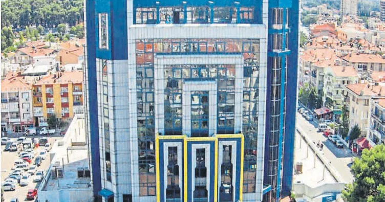 Buca’da 50 milyon lira buhar oldu