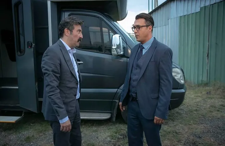 Arka Sokaklar 646. bölüm tek parça izle İZLE! Kanal D ile Arka Sokaklar son bölüm izle full kesintisiz