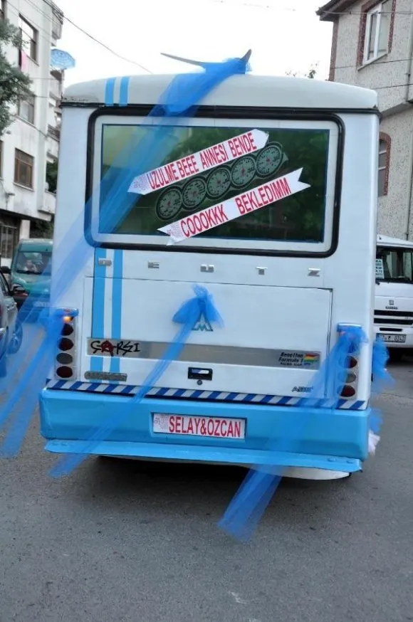 Gelin arabalarındaki enteresan yazılar