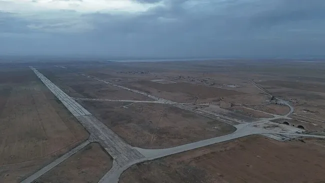 tel-avivde-turkiye-korkusu-turk-ordusunun-suriyedeki-varligi-katil-netanyahuyu-panikletti-1787170031488.jpeg Tel Aviv’de Türkiye korkusu: Türk ordusunun Suriye'deki varlığı katil Netanyahu'yu panikletti!
