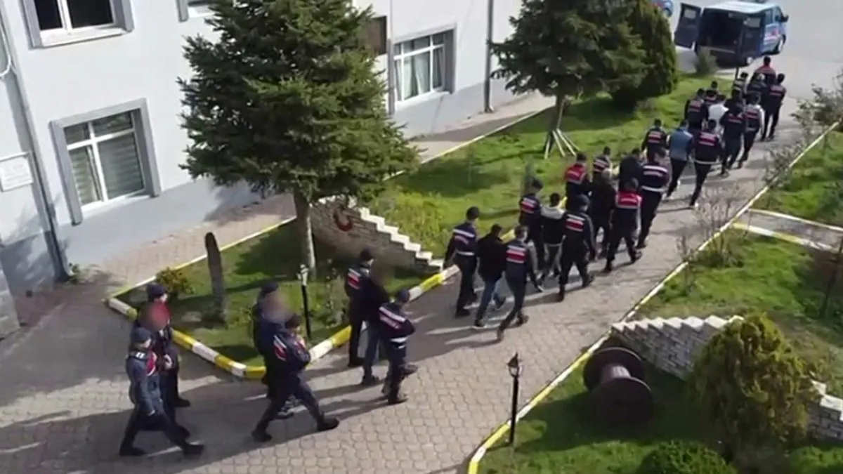 Akılalmaz dolandırıcılık: Hem Cinsel içerikli görüntülerle şantaj yaptılar hem de…