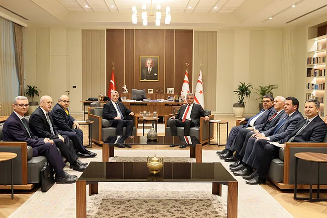 bakan-bolat-kktc-ile-her-zaman-omuz-omuzayiz-1768933927260.jpg Bakan Bolat: