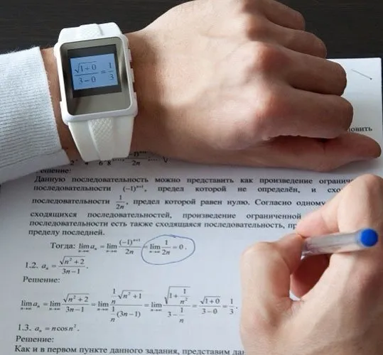 Rus öğrencilerin inanılmaz kopya yöntemleri