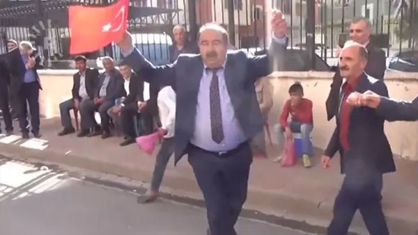 tahir-guven-cinayetinden-hdp-cikti-sabah-hdp-vekilin-kardesi-ve-katilin-ifadelerine-ulasti-1640834777156.jpg