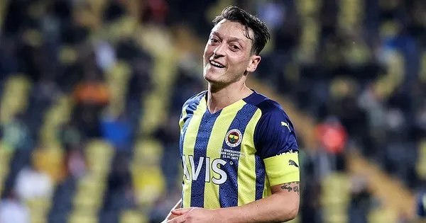 Fenerbahçe’de 4 eksik! Mesut Özil Kasımpaşa’ya karşı oynayacak mı?