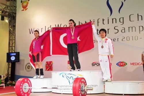 Nurcan Taylan dünya şampiyonu oldu