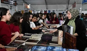 8. Kitap Fuarı yoğun ilgiyle açıldı