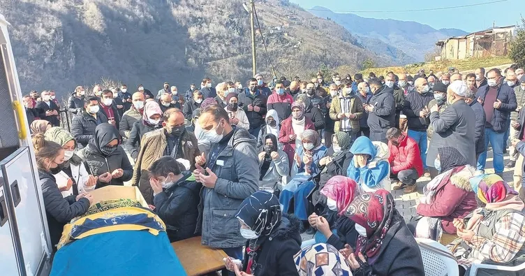 Acil tıp teknisyeni Nurcan’a veda