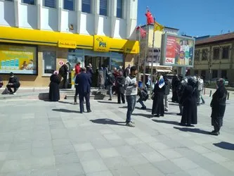 Ptt Calisma Saatleri Degisti Mi 2020 Corona Virusu Onlemleri Sonrasi Ptt Subeleri Kacta Aciliyor Kacta Kapaniyor Son Dakika Haberler