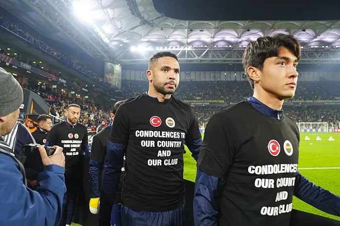 son-dakika-haberi-fenerbahce-evinde-olimpik-lyonu-gecemedi-kadikoyde-sessiz-gece-1737662010368.jpeg