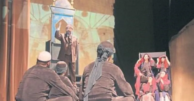 ‘Mehmet Akif’ oyunu Hatay’da sahnelendi