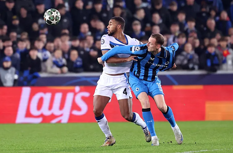 Son dakika haberi: İtalyanlar Halil Umut Meler’i hedef aldı! Club Brugge - Atalanta maçında olaylı son...