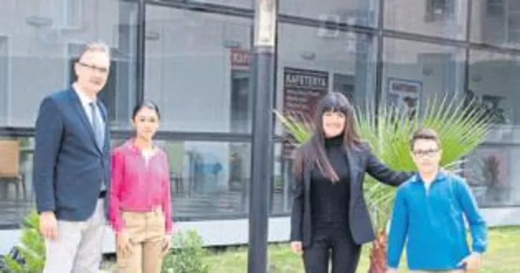 Hayvansever çocuklardan kedi evleri