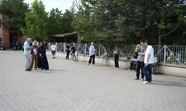 Kırıkkale'de Üniversite adayları TYT ile sınav maratonuna başladı #kirikkale