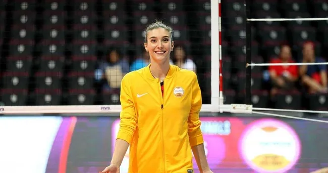 Naz Aydemir Akyol, yeniden VakıfBank’ta