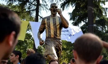 Son dakika: Fenerbahçe efsanesi Alex de Souza’nın heykeline araba çarptı
