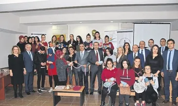 Öğrenciler file ördü