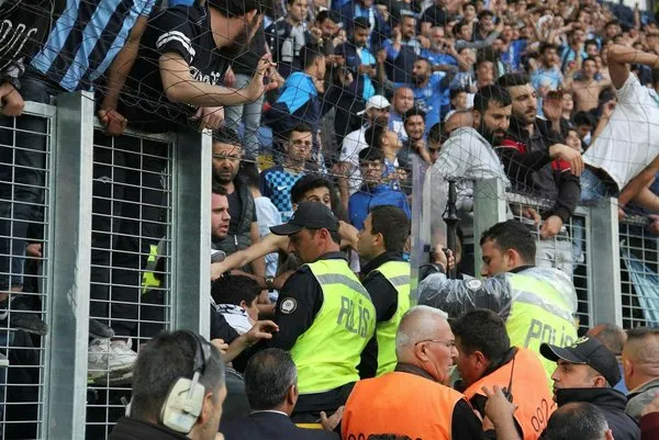 Adana Demirspor'da play-off sevinci ağlattı