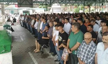 Mersin'de otomobilin ağaçlara çarpması sonucu bir çocuk öldü, 4 kişi yaralandı #mersin