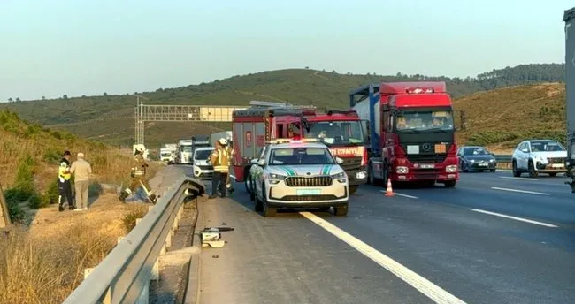 Ham medde yüklü tır Kuzey Marmara Otoyolu’nda TIR devrildi! Kazada iki kişi öldü