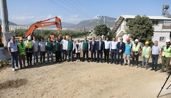 vali-pehlivan-anamurda-84-bin-dekar-tarim-arazisini-suyla-bulusturacak-olan-alakopru-baraji-sulama-projesini-y-1730627552094.jpg