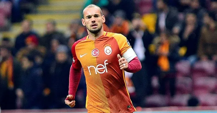Sneijder’den Galatasaray’a dönüş sinyali