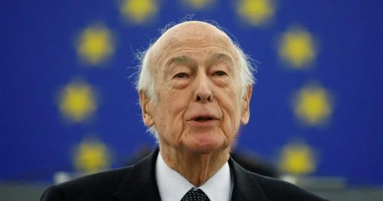 Eski Fransa Cumhurbaşkanı d’Estaing yaşamını yitirdi