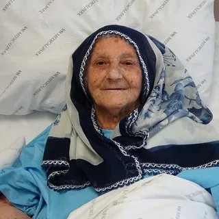 Su içerken yemek borusu 5 cm yırtıldı