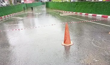 Aydın'da sağanak etkili oldu! Cadde ve sokaklar göle döndü, birçok ev ve iş yerlerini su bastı #aydin