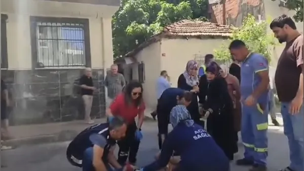 bahcelievlerde-aci-kaza-cop-kamyonunun-carptigi-7-yasindaki-cocuk-yasam-mucadelesini-kaybetti-cok-hizli-geldi-1780385583081.jpg