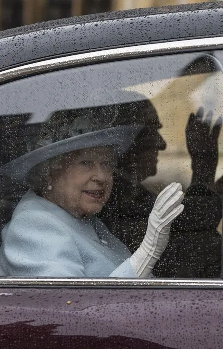 Kraliçe Elizabeth 88 yaşında
