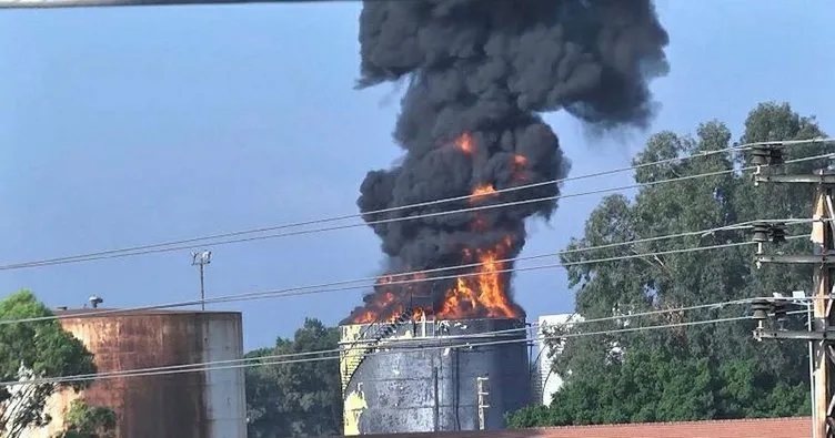 Lübnan’da petrol tesisinde yangın! 250 bin litre benzin yandı