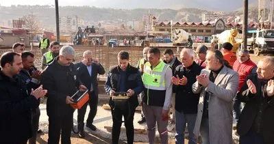 Cumhur İttifakı belediye başkanı, ekmek fırını ve aşevinin temelini attı #adana
