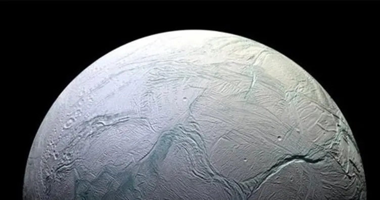 Enceladus’ta yaşam için gereken koşullara dair kanıtlar bulundu