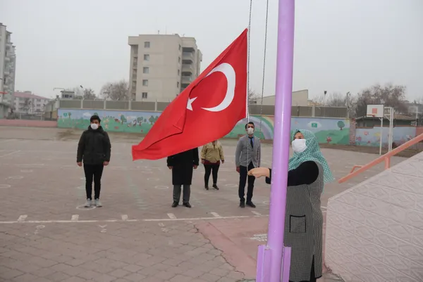 Milli Eğitim Bakanı'ndan son dakika: Bakan Selçuk Selçuk yüz yüze eğitim için alınan kararı açıkladı! İşte o kritik tarih...