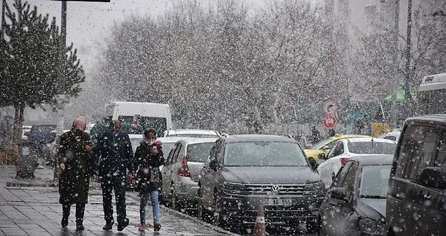 son dakika istanbul a kar yagacak mi hava durumu tahmin uzmani dr levent yalcin dan onemli tarih detayi son dakika haberler