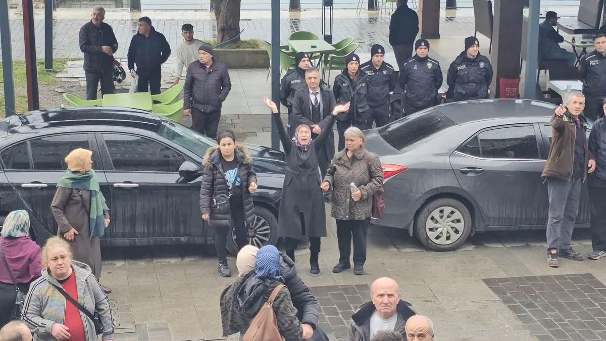 Zonguldak’ta babaanne ve iki torununu öldürmüştü: İstenen ceza belli oldu! Savunması pes dedirtti… Zonguldak’ta babaanne ve iki torununu öldürmüştü: İstenen ceza belli oldu! Savunması pes dedirtti…