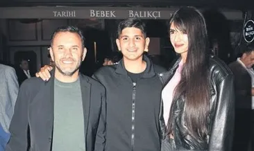 Ayrılsak da beraberiz