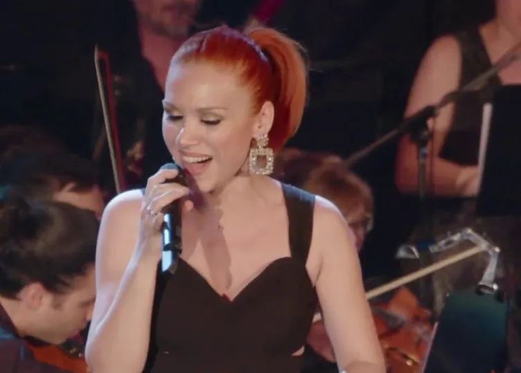 Dinle şarkısıyla Eurovision’da ülkemize üçüncülüğü getirmişti... Şebnem Paker 28 yıl sonra ortaya çıktı!