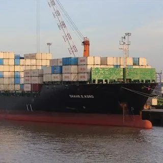 Libya'da İran bandıralı gemiye el konuldu