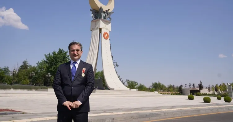 Gazi Külliye’nin gazi müdürü Mesut Zeybek! Kalbinde ve akciğerinde iki kurşunla yaşıyor